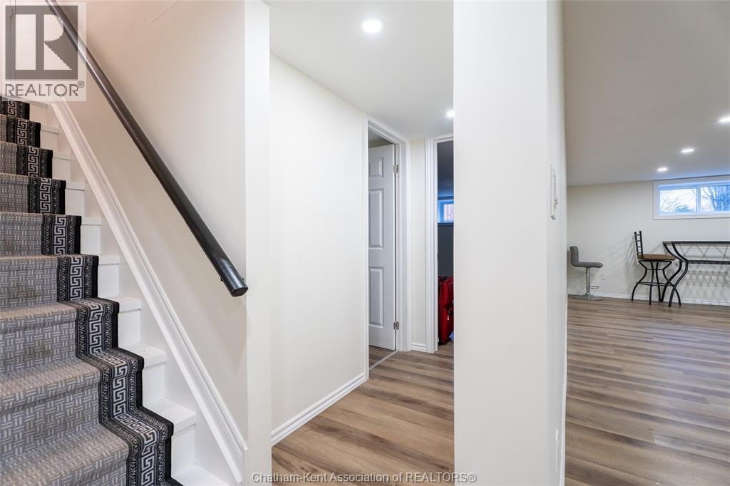 17 Glenmar AVENUE - 19