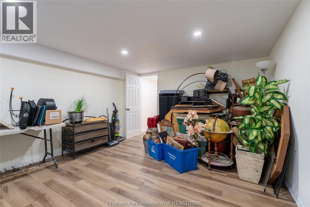 17 Glenmar AVENUE - 21