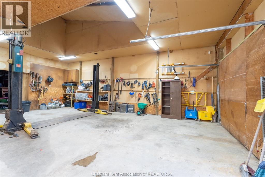 17 Glenmar AVENUE - 34