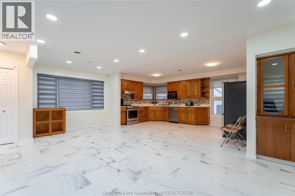 17 Glenmar AVENUE - 9