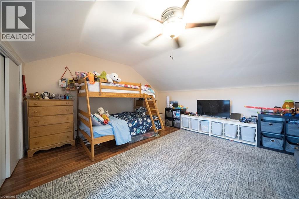 142 GRAND RIVER Street N, Paris, Ontario, N3L2M5 — Photo 10