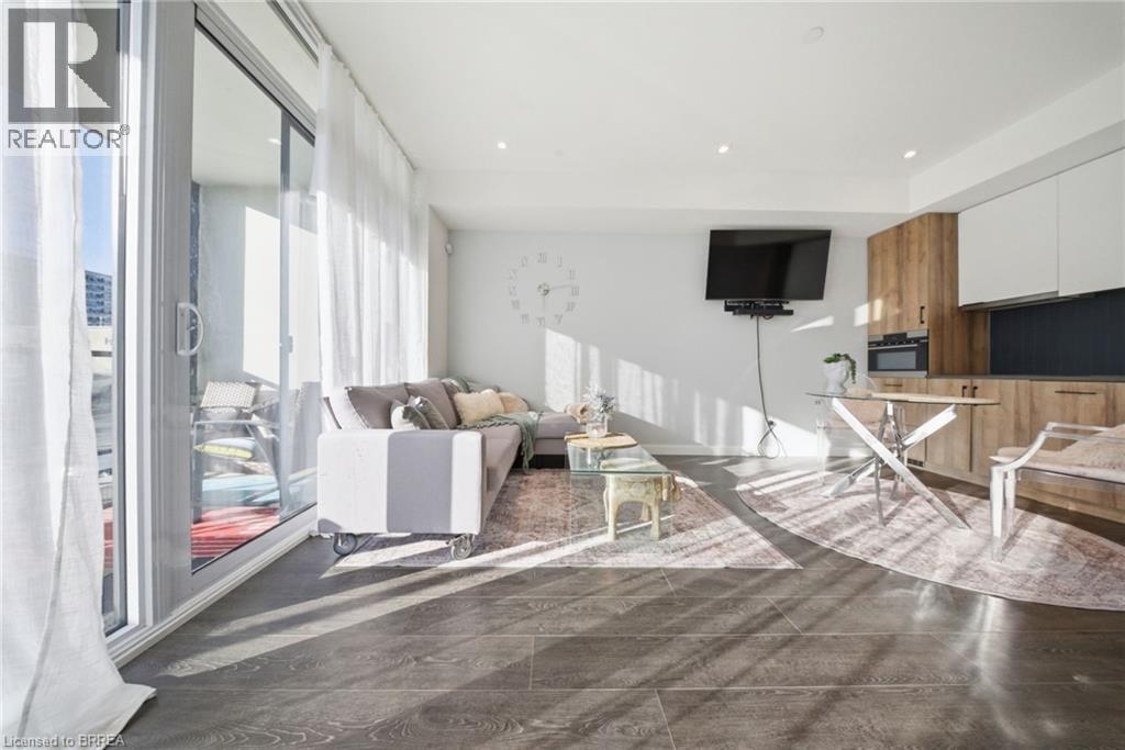 741 KING Street W Unit# 107, Kitchener, Ontario, N2G1E5 — Photo 13