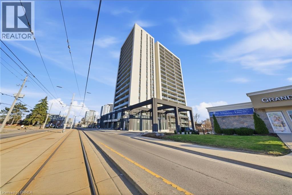 741 KING Street W Unit# 107, Kitchener, Ontario, N2G1E5 — Photo 2