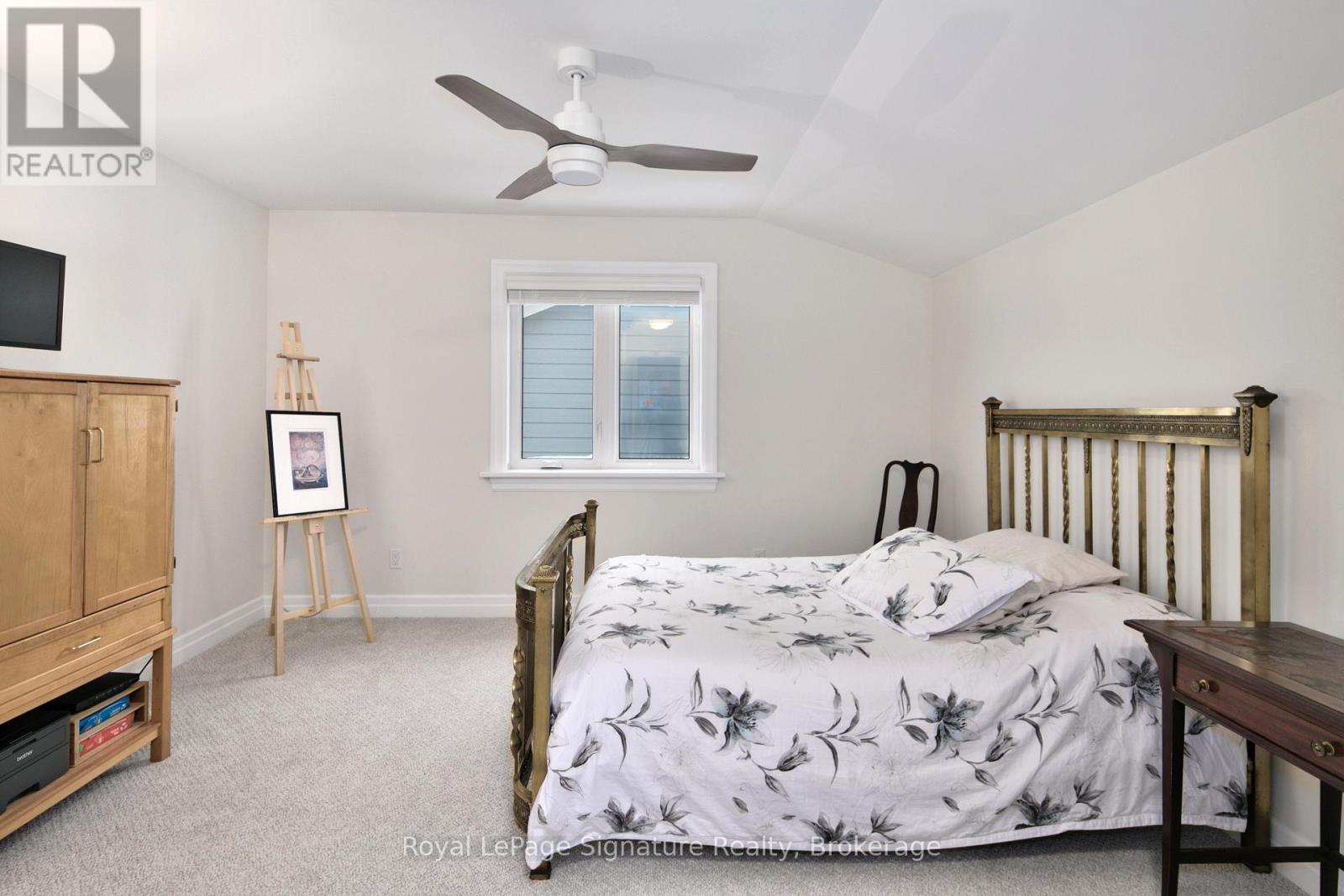 Guest second floor