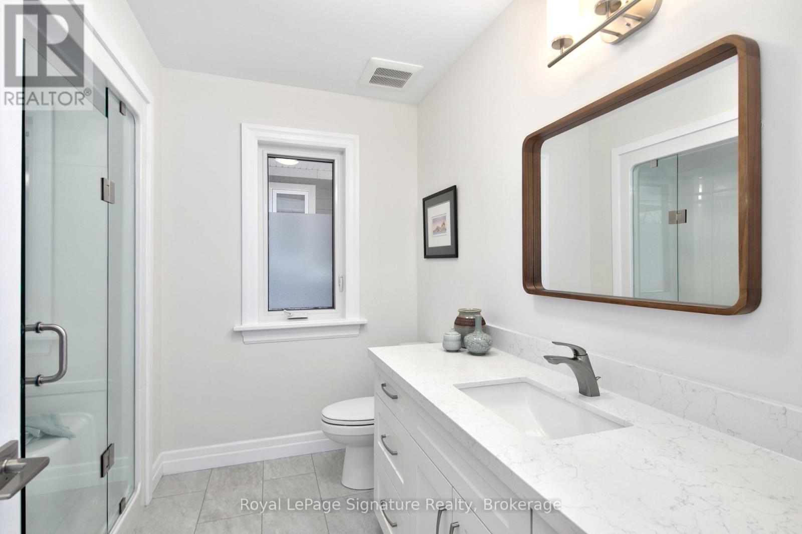 Primary ensuite