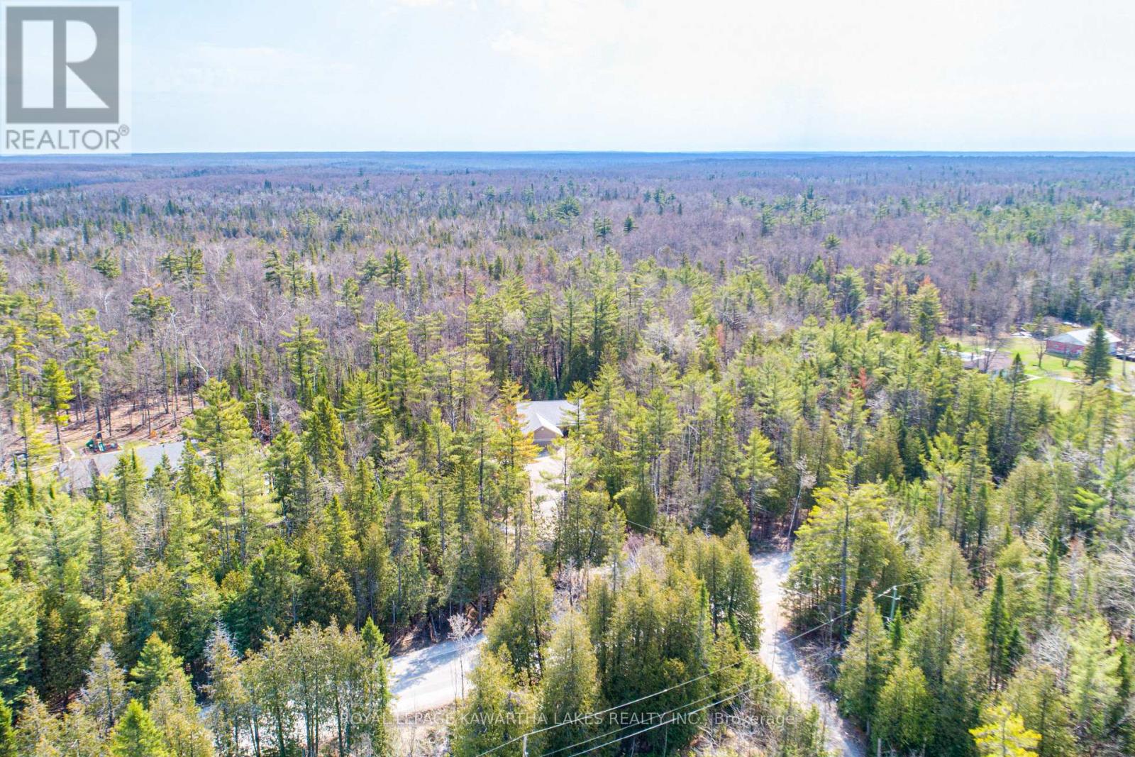 914 COUNTY RD 49 — photo 45