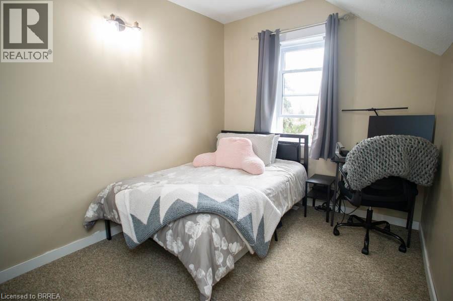 47 SIMCOE Street — photo 21