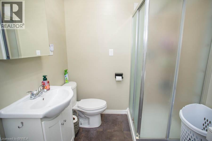 47 SIMCOE Street — photo 15
