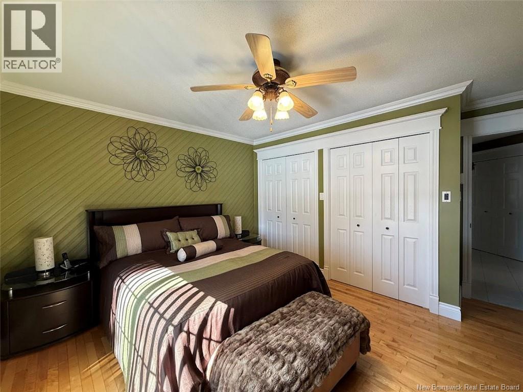 56 DES GOUVERNEURS STREET - 12