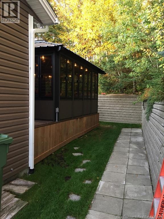 56 DES GOUVERNEURS STREET - 27