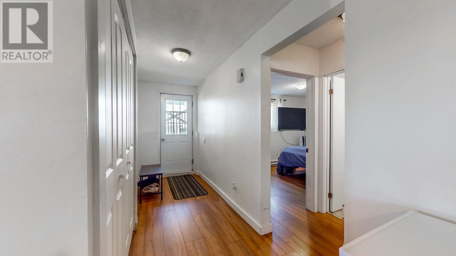 13 QUIDI VIDI VILLAGE ROAD - 25