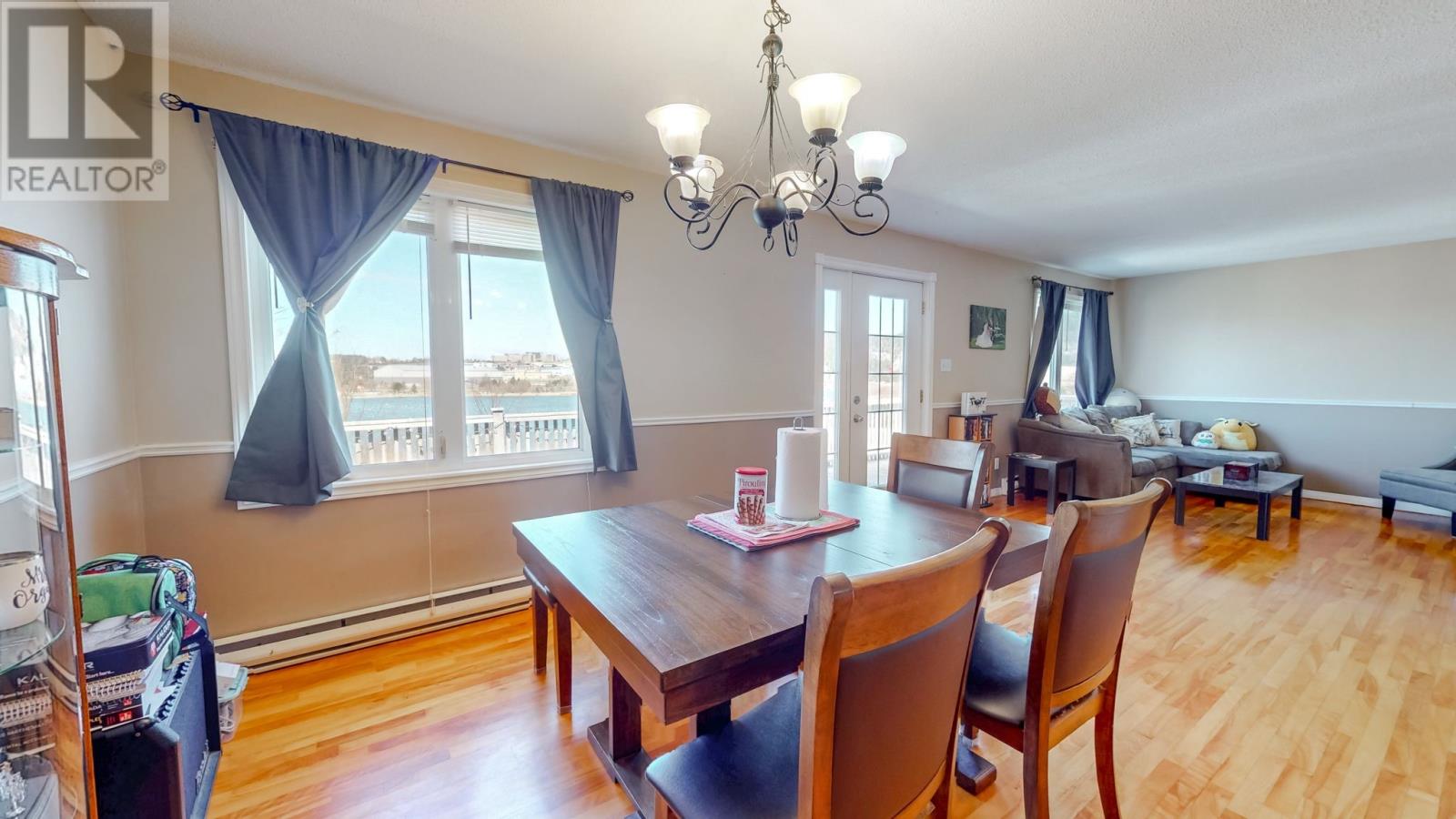 13 QUIDI VIDI VILLAGE ROAD - 7