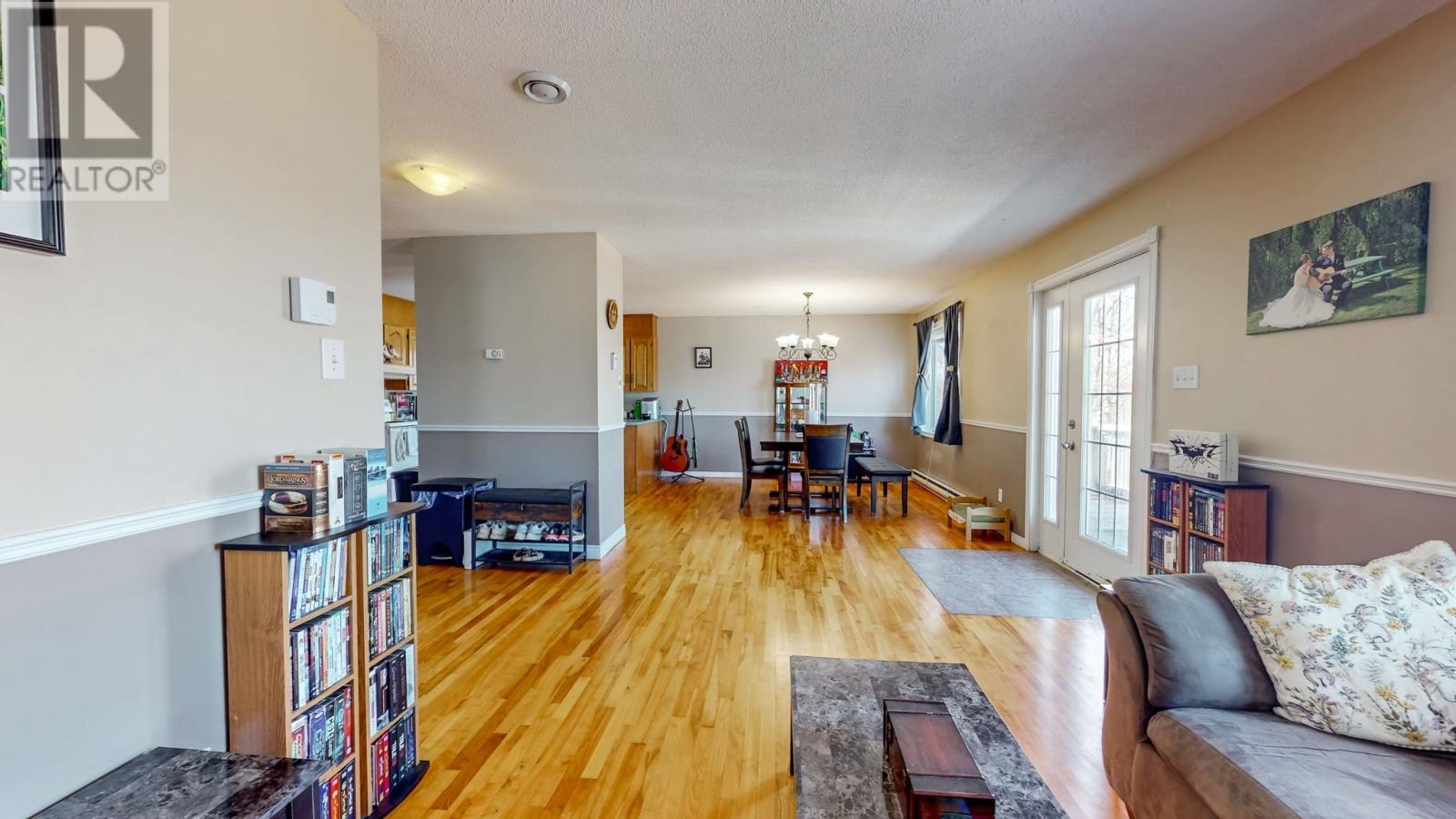 13 QUIDI VIDI VILLAGE ROAD - 8