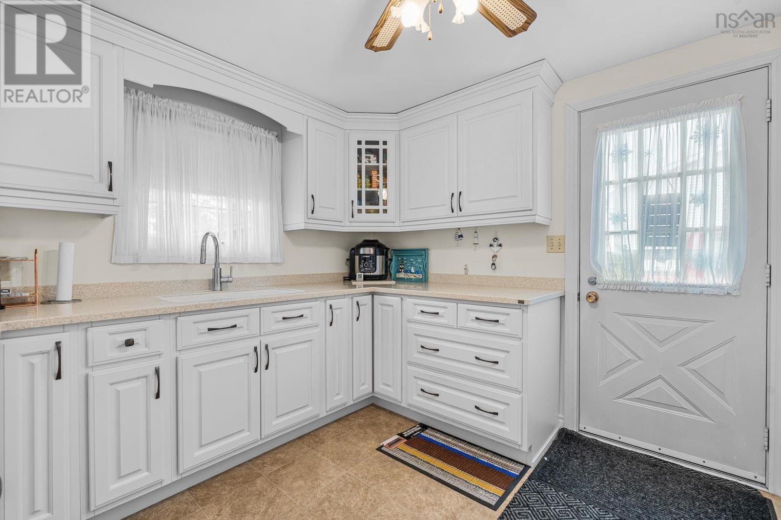 Property 13 of 46 of 16 Thompson Drive