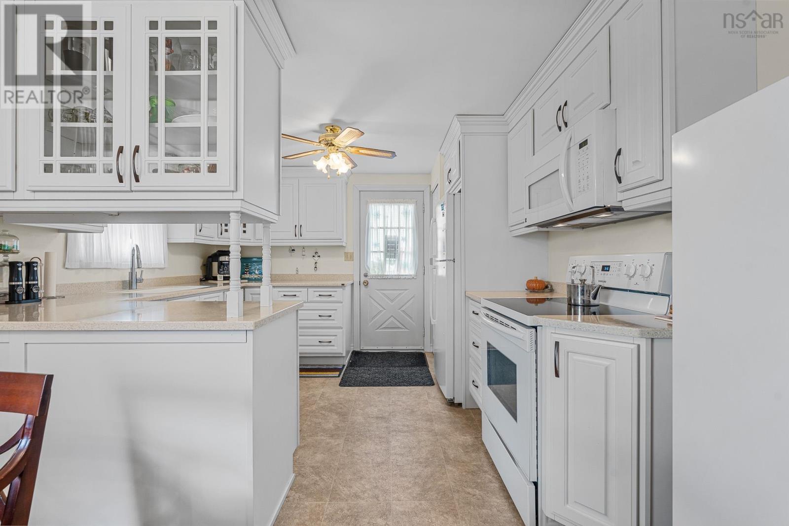 Property 11 of 46 of 16 Thompson Drive