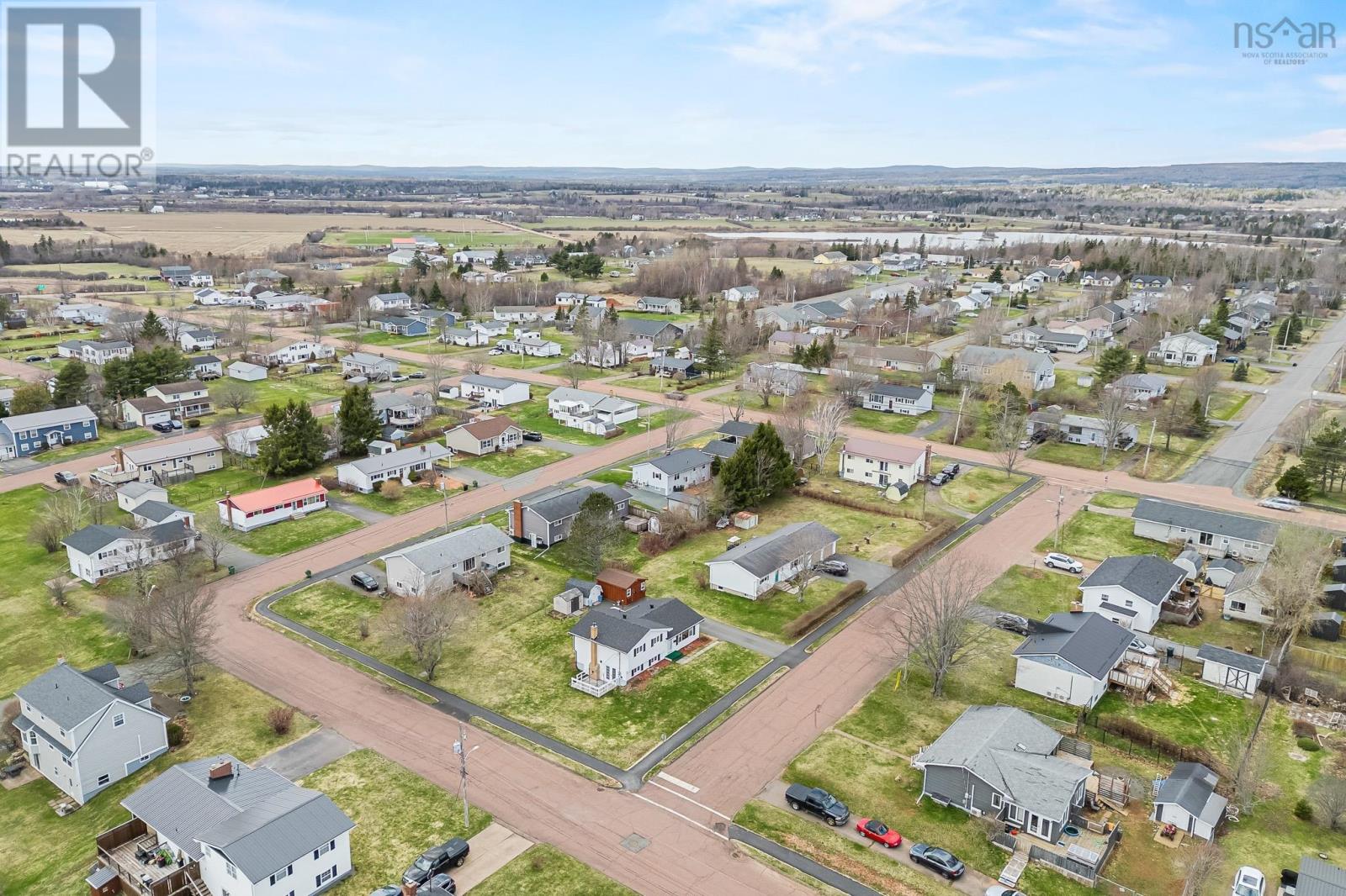 Property 7 of 46 of 16 Thompson Drive