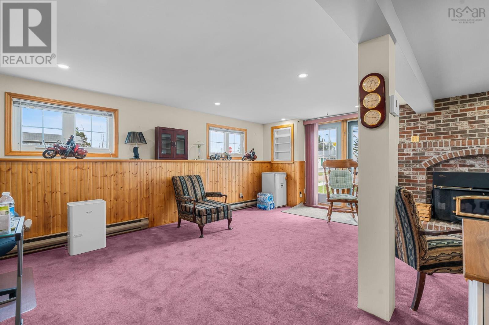 Property 31 of 46 of 16 Thompson Drive