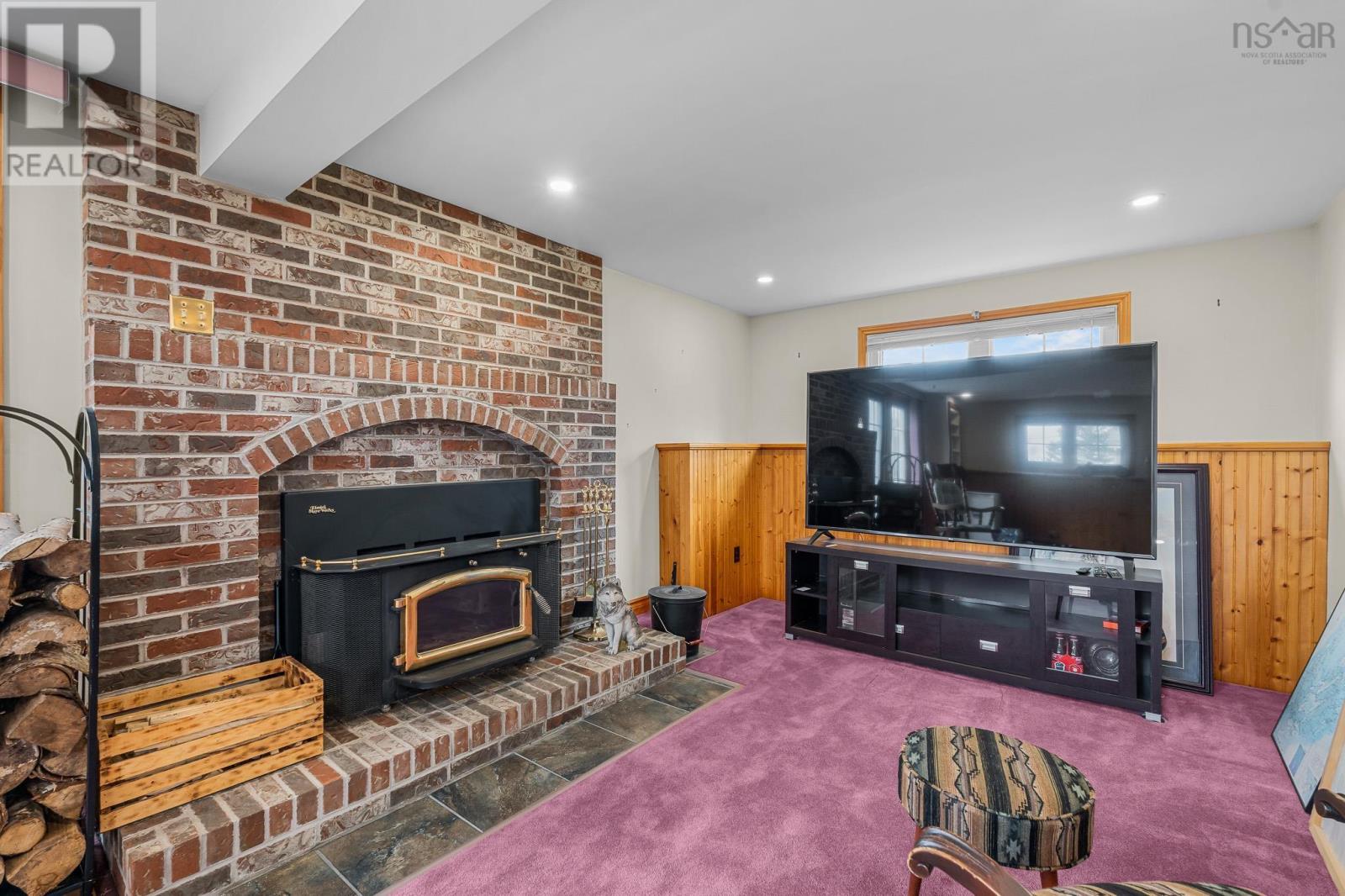 Property 34 of 46 of 16 Thompson Drive