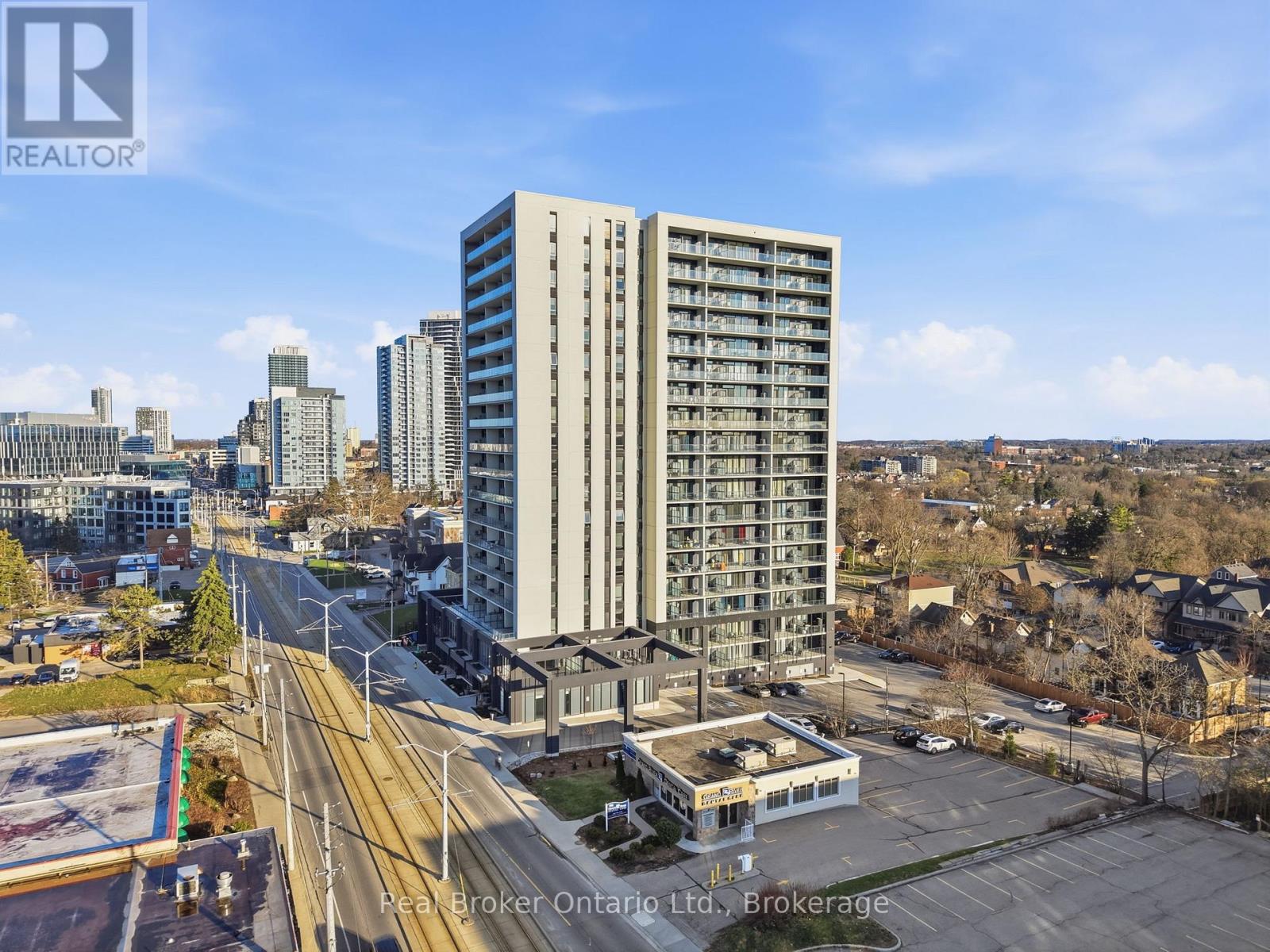 #107 741 KING STREET W - 1