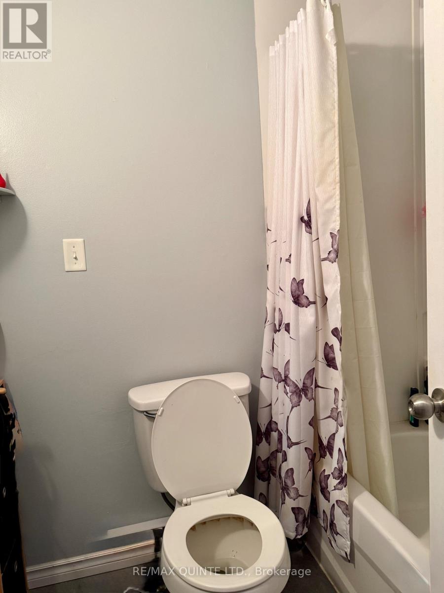 #25 17 TRACEY PARK DRIVE - 14