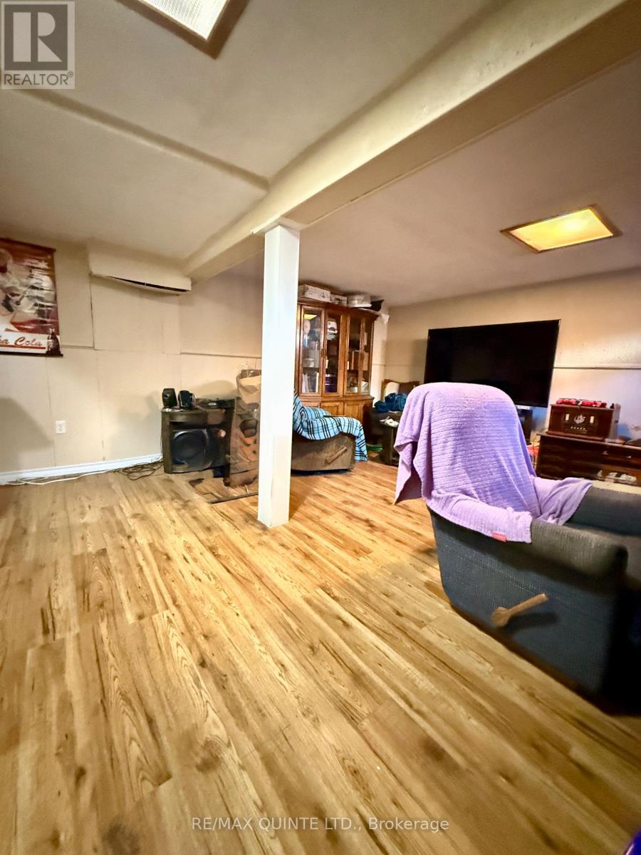 #25 17 TRACEY PARK DRIVE - 18