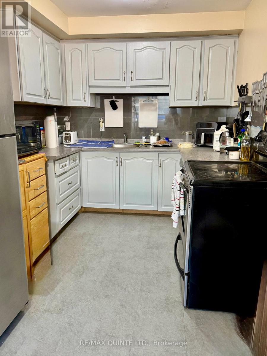 #25 17 TRACEY PARK DRIVE - 4