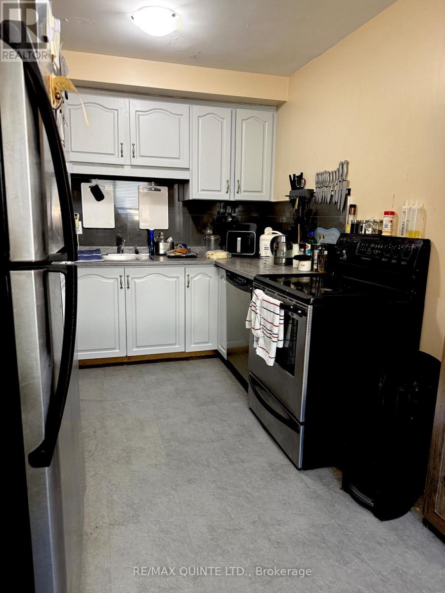 #25 17 TRACEY PARK DRIVE - 5