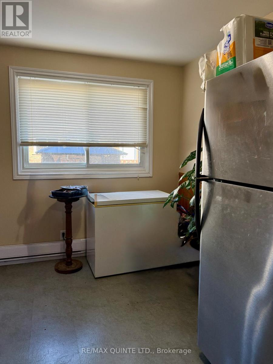 #25 17 TRACEY PARK DRIVE - 6