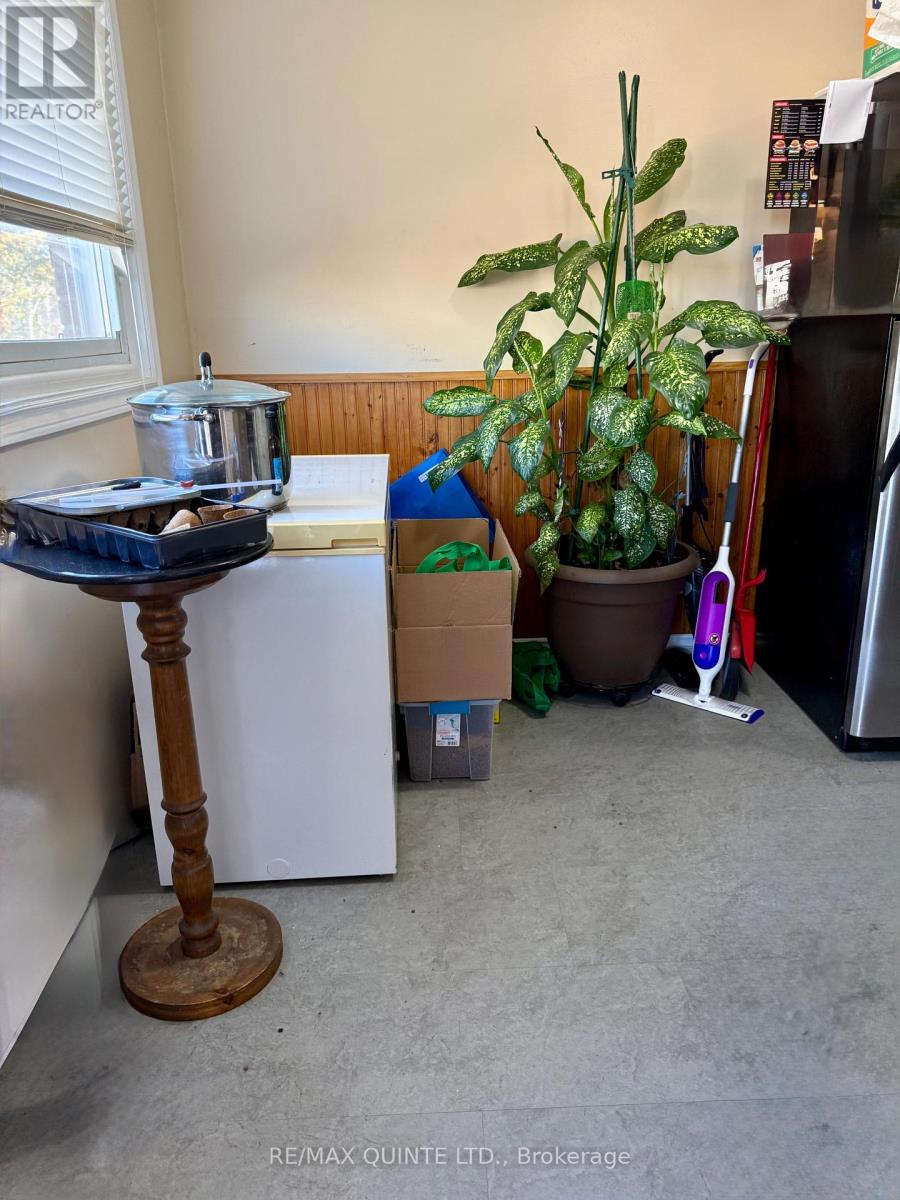#25 17 TRACEY PARK DRIVE - 7