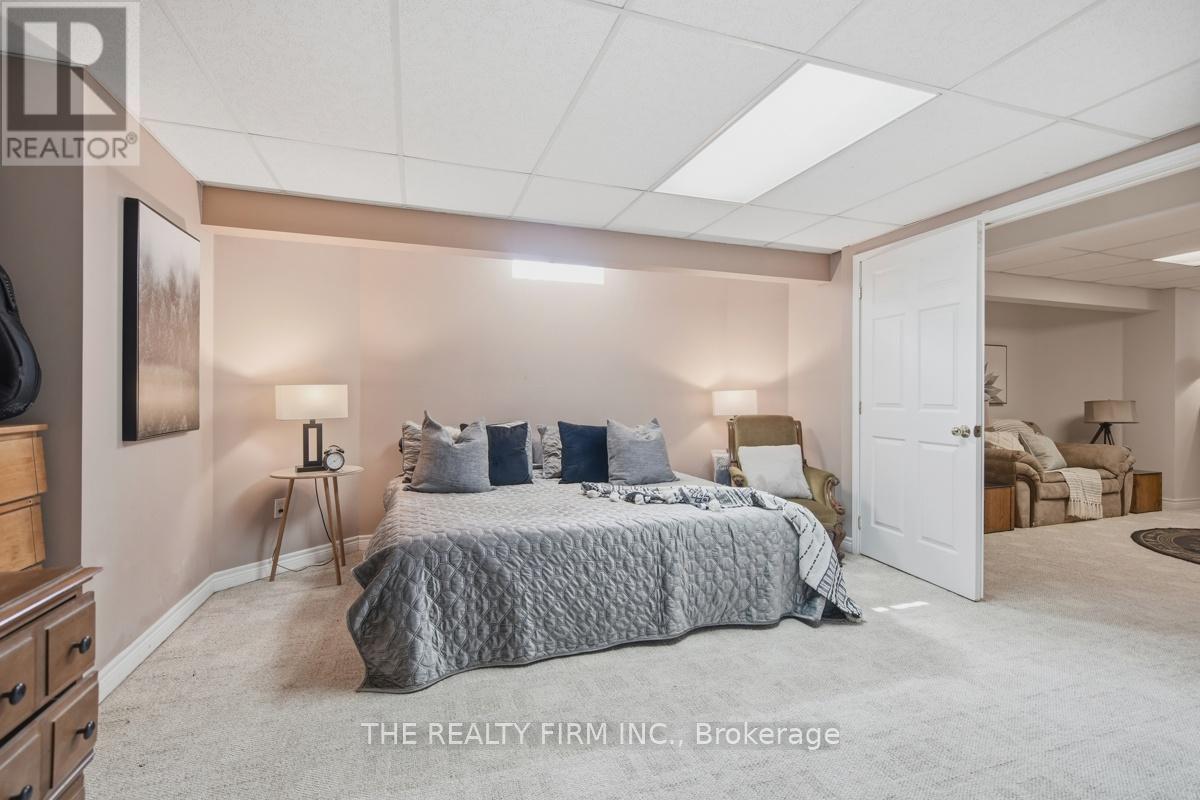 58 MEADOWRIDGE CRESCENT, London North (North M), Ontario, N6H5E9 — Photo 40