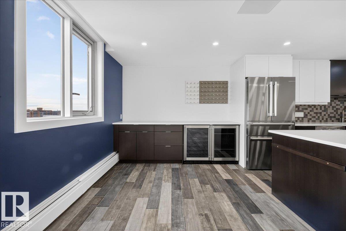 #1806 9835 113 ST NW - 18