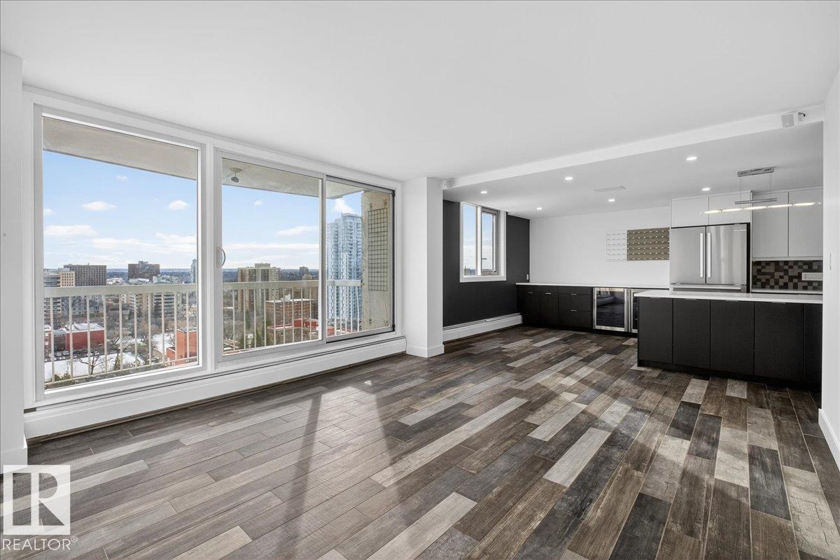 #1806 9835 113 ST NW - 28
