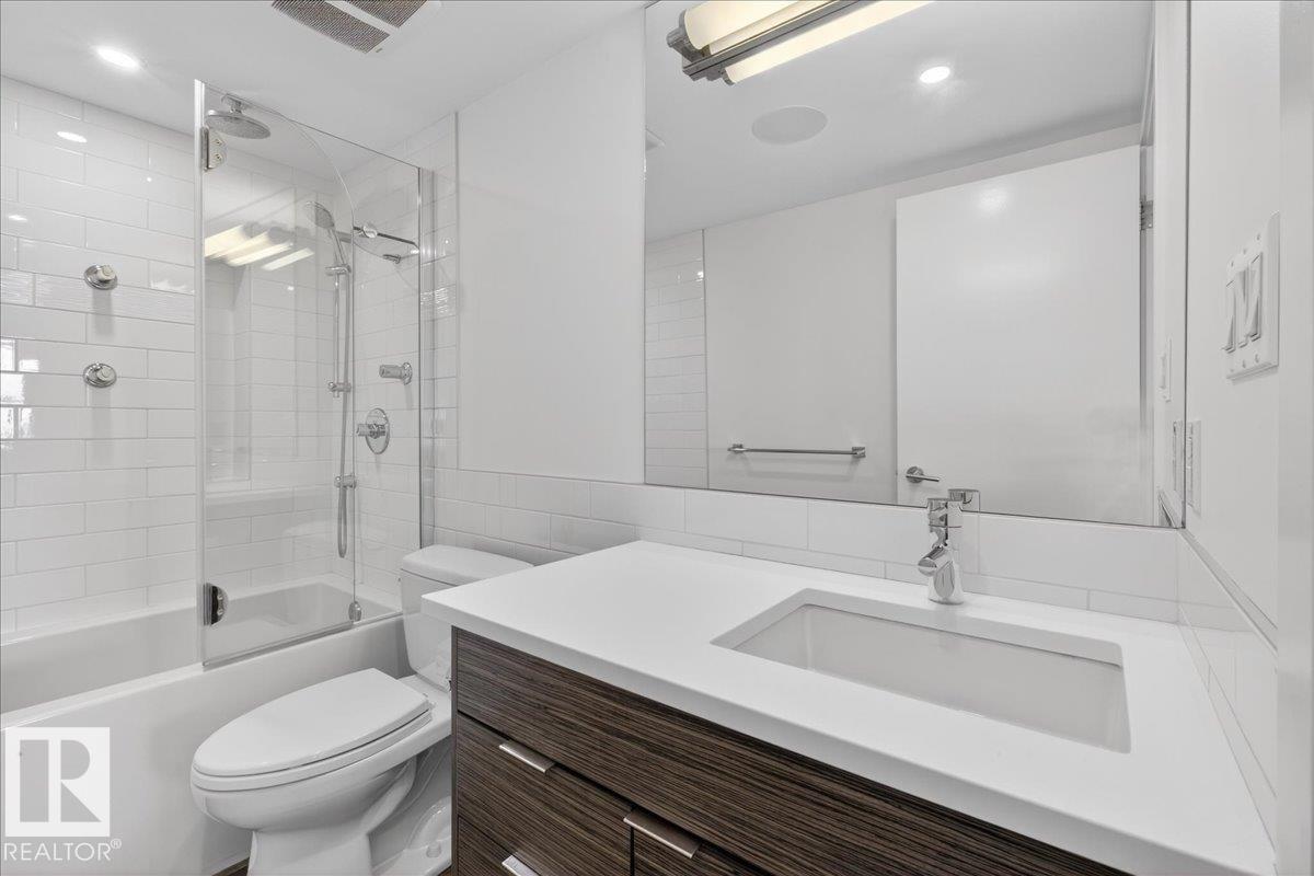 #1806 9835 113 ST NW - 32
