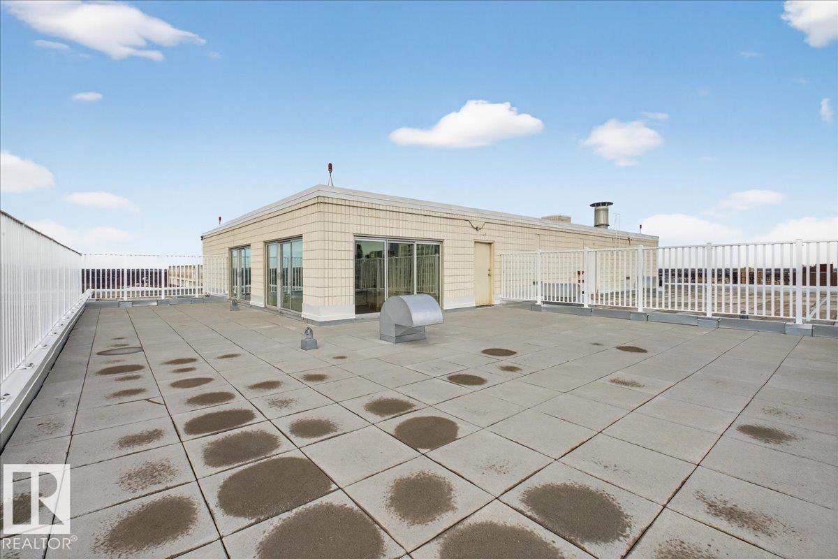 #1806 9835 113 ST NW - 53