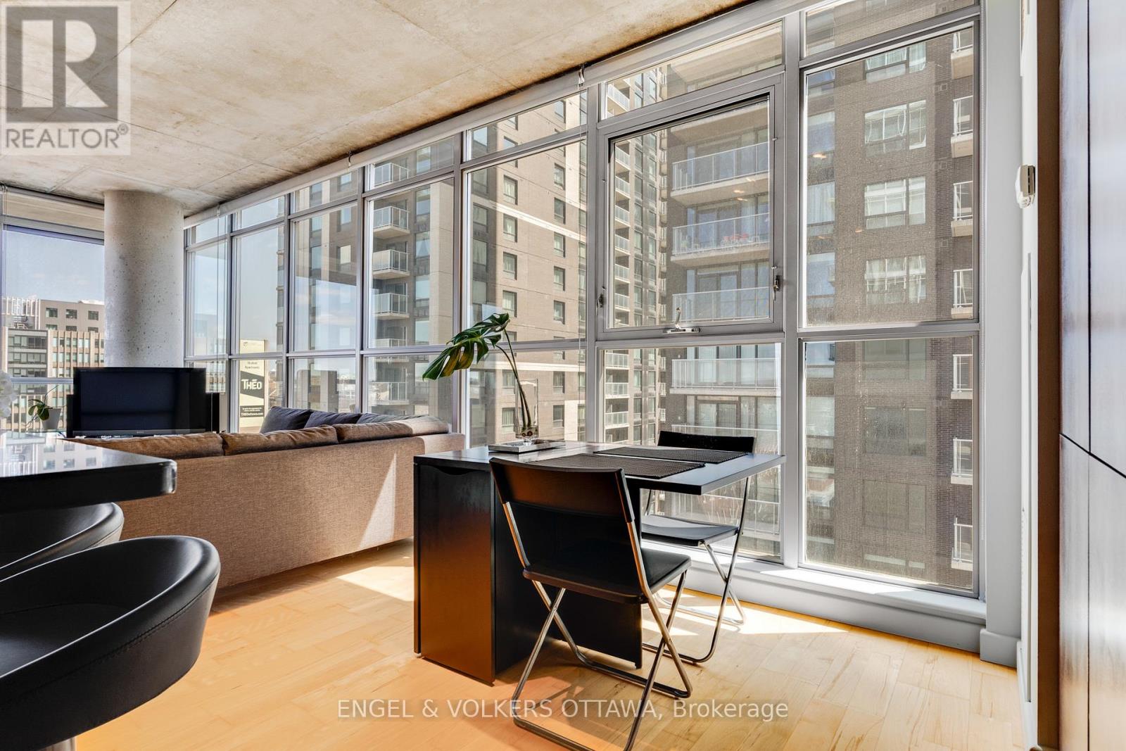 #903 179 GEORGE STREET - 10