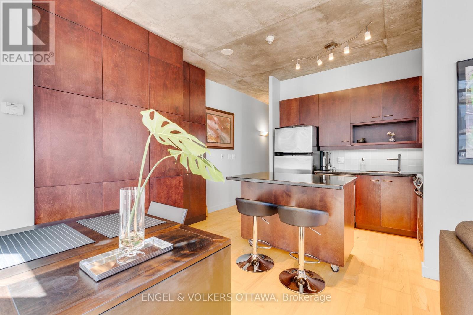#903 179 GEORGE STREET - 14