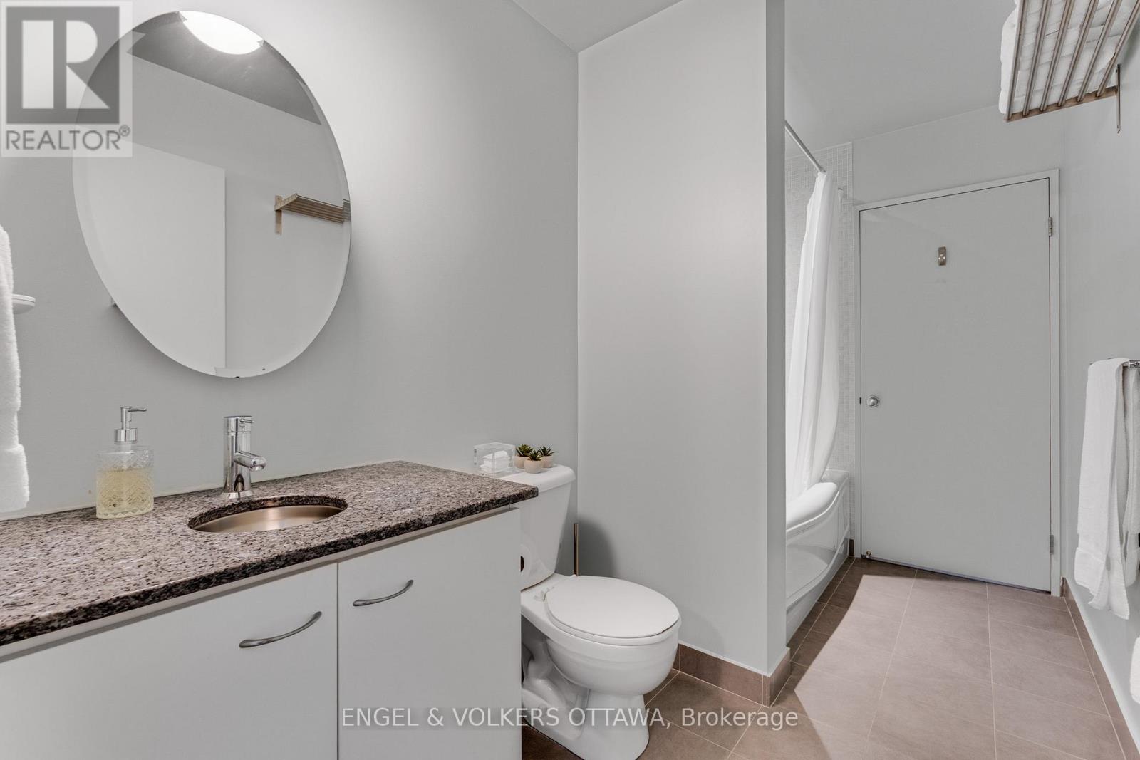 #903 179 GEORGE STREET - 31