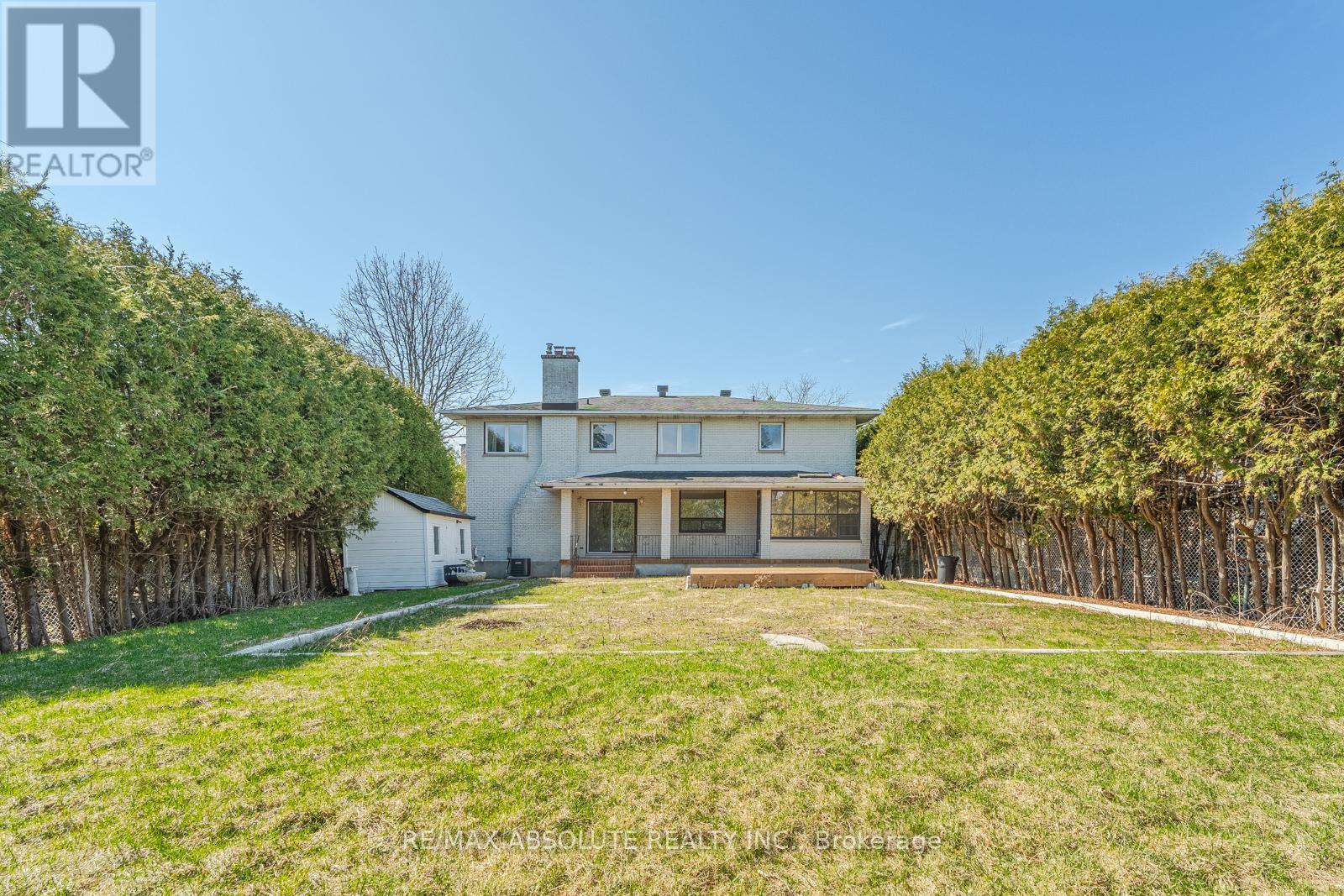 1444 NORMANDY CRESCENT - 2