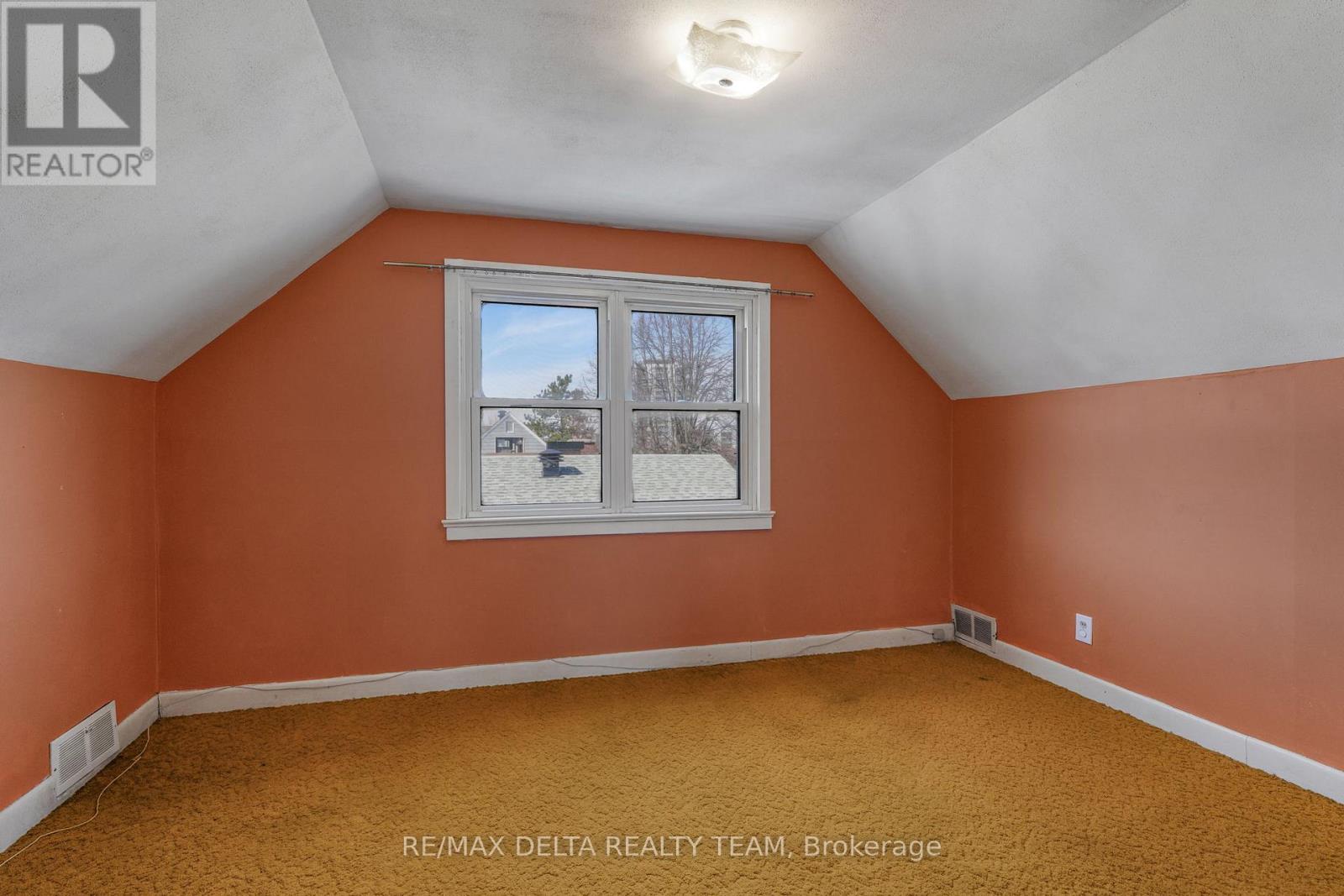 1242 VANCOUVER AVENUE - 15