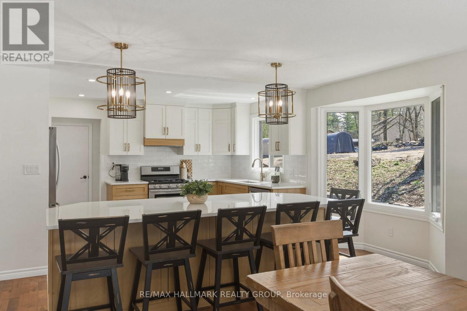 408 YOLE CRESCENT - 21