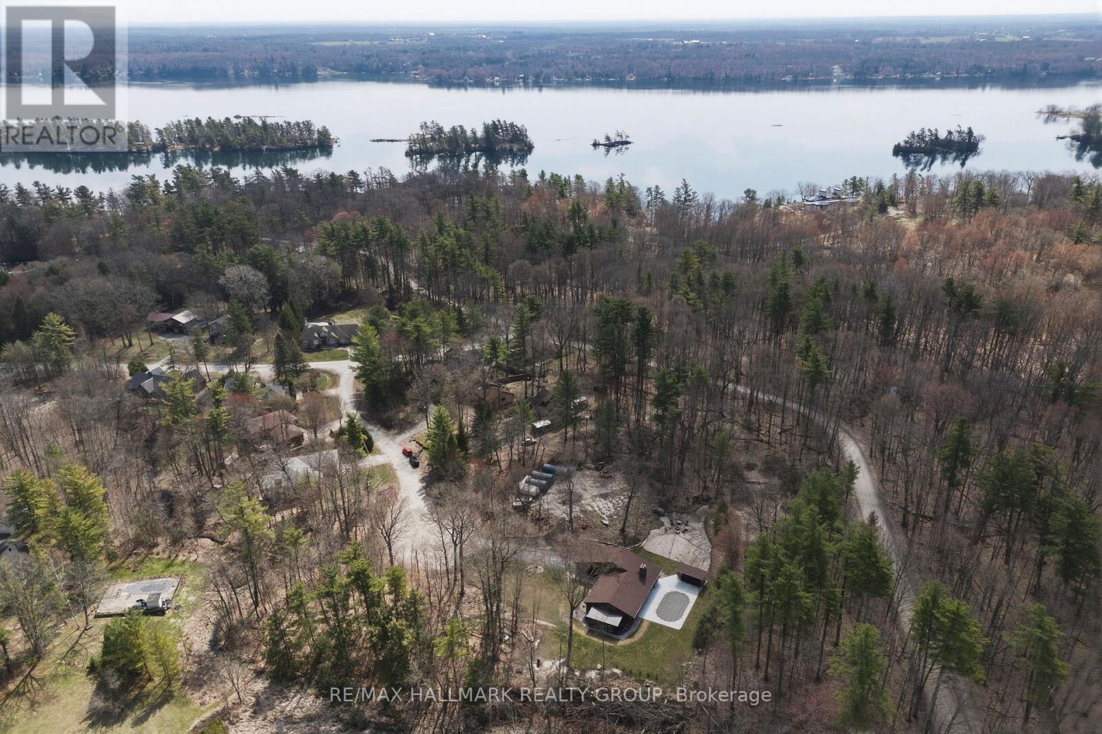 408 YOLE CRESCENT - 48