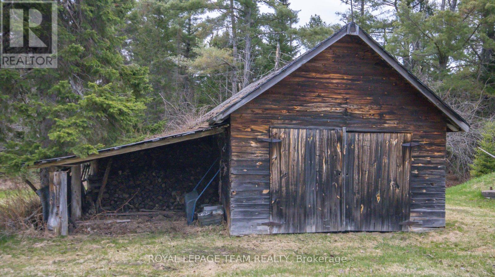 963 WILNO SOUTH ROAD S - 5