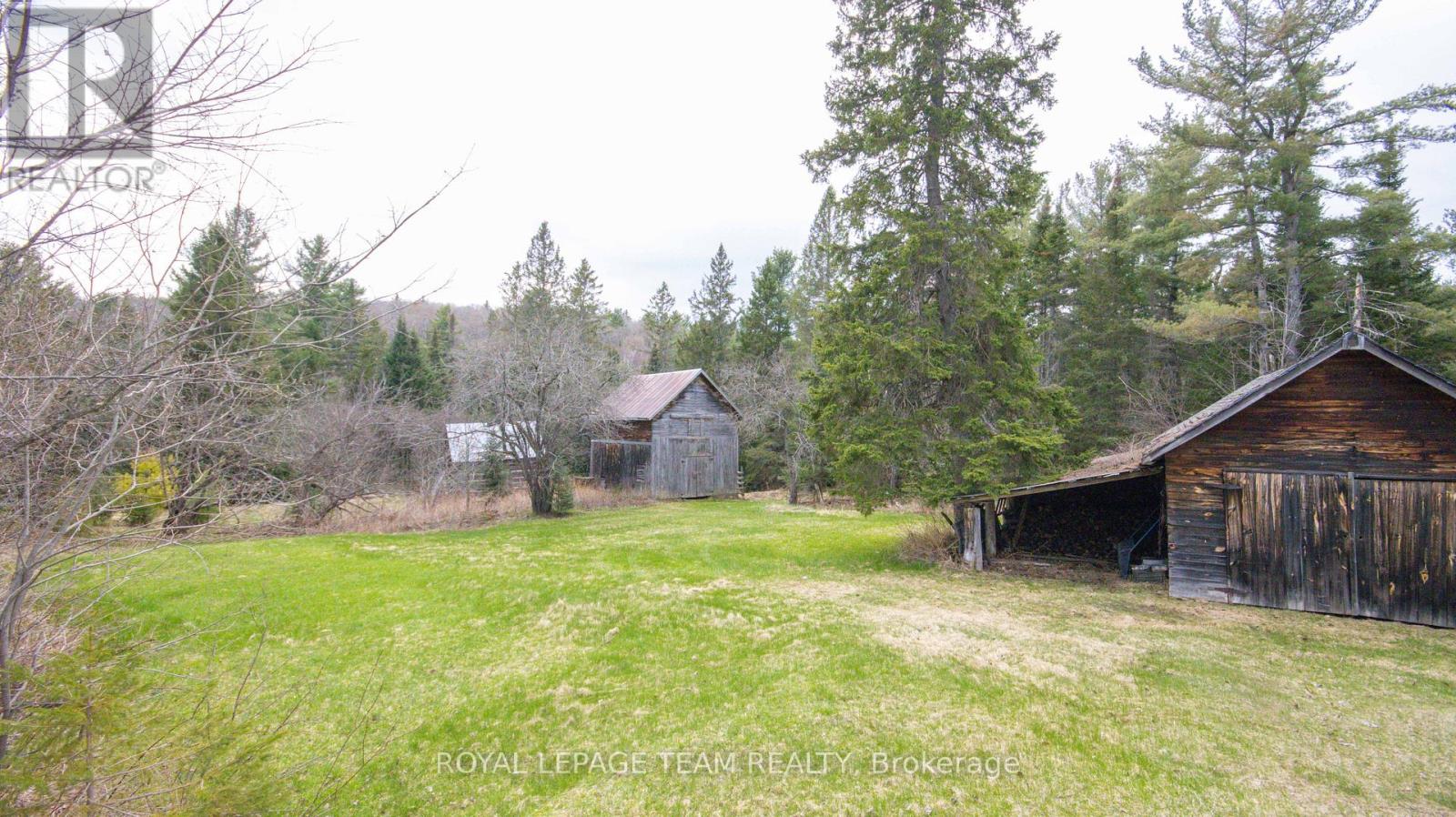 963 WILNO SOUTH ROAD S - 8