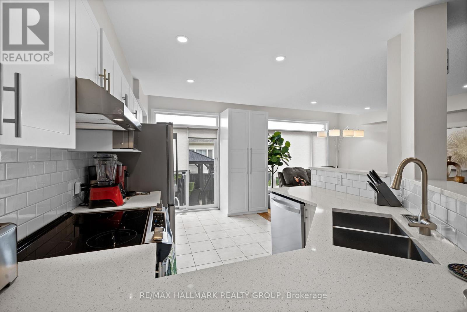 339 BRIGITTA STREET - 13
