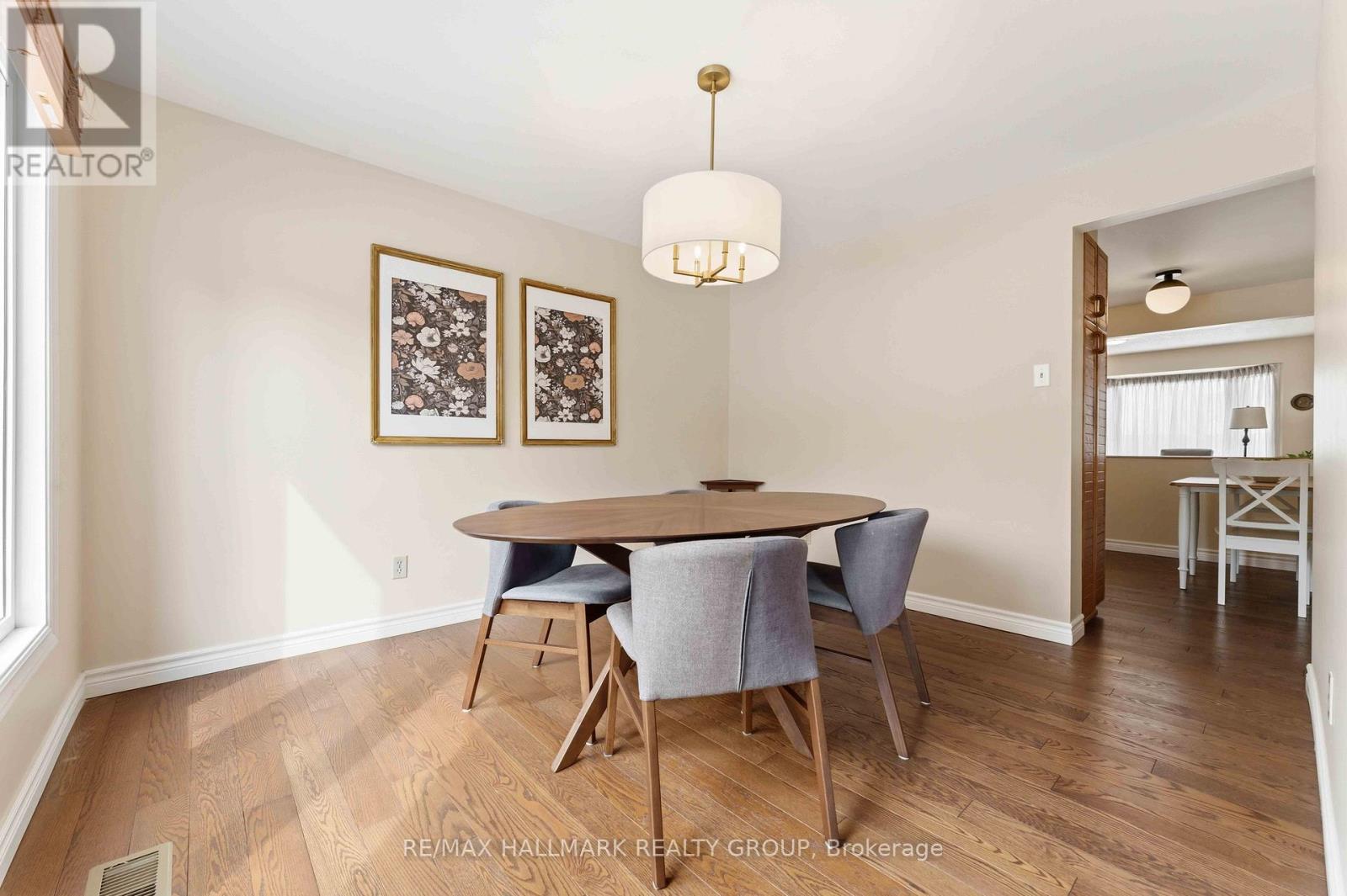 6033 MEADOWGLEN DRIVE - 12