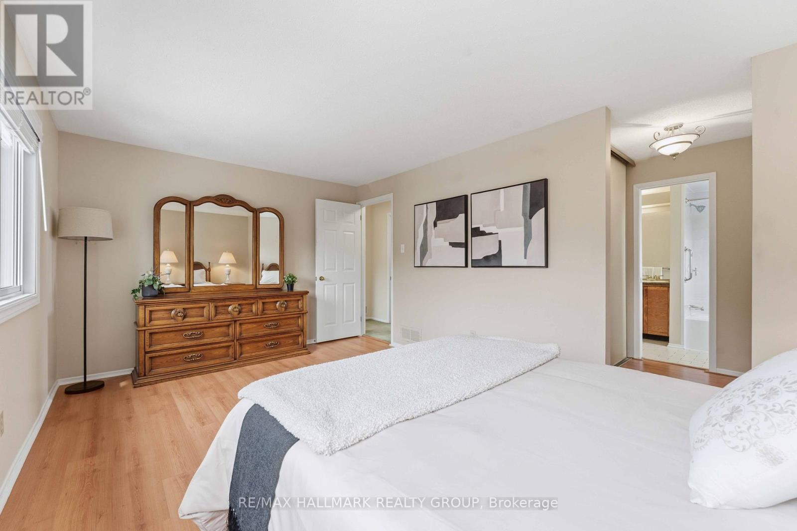 6033 MEADOWGLEN DRIVE - 20