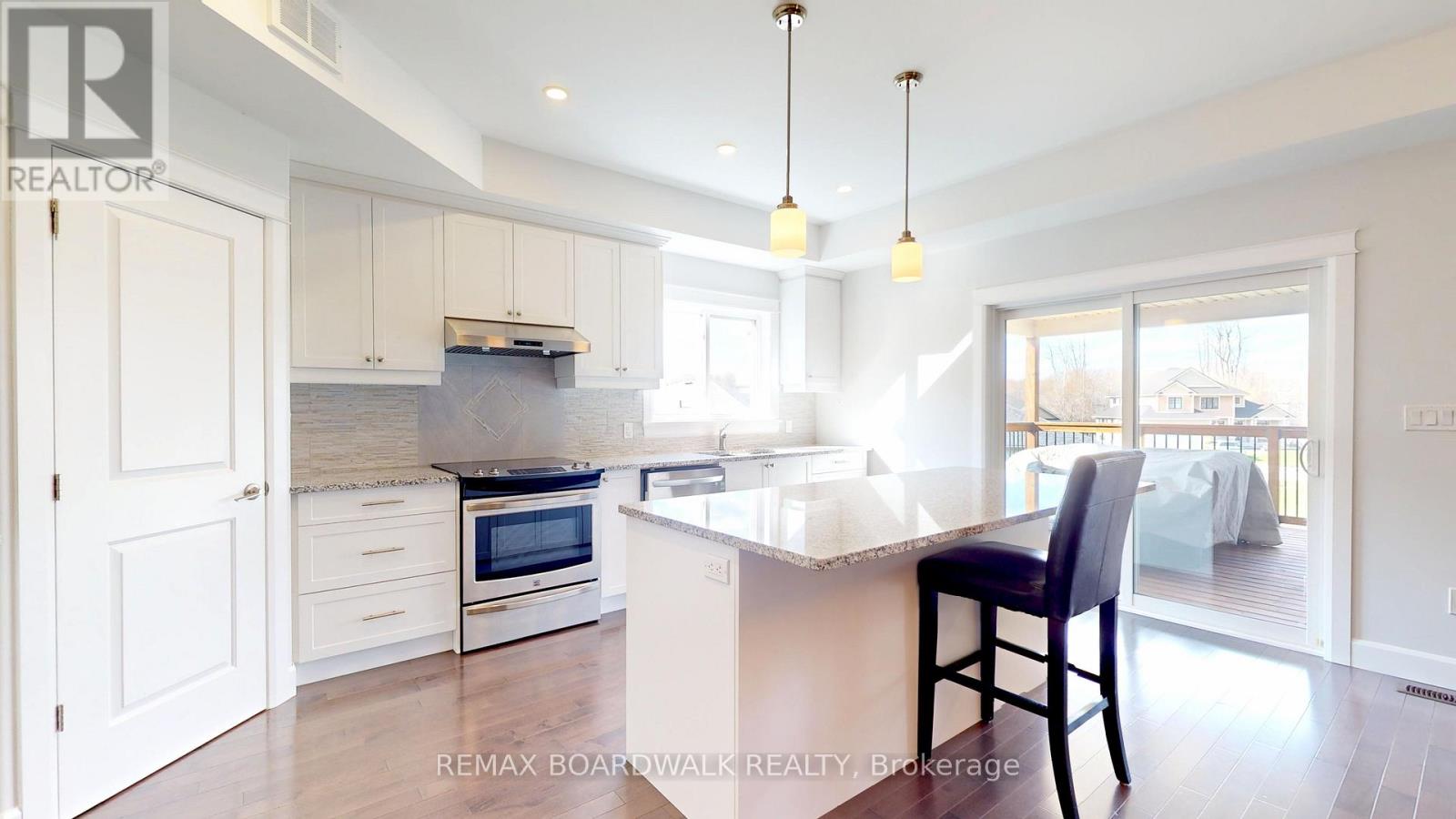 19 DONALDSON COURT — photo 14