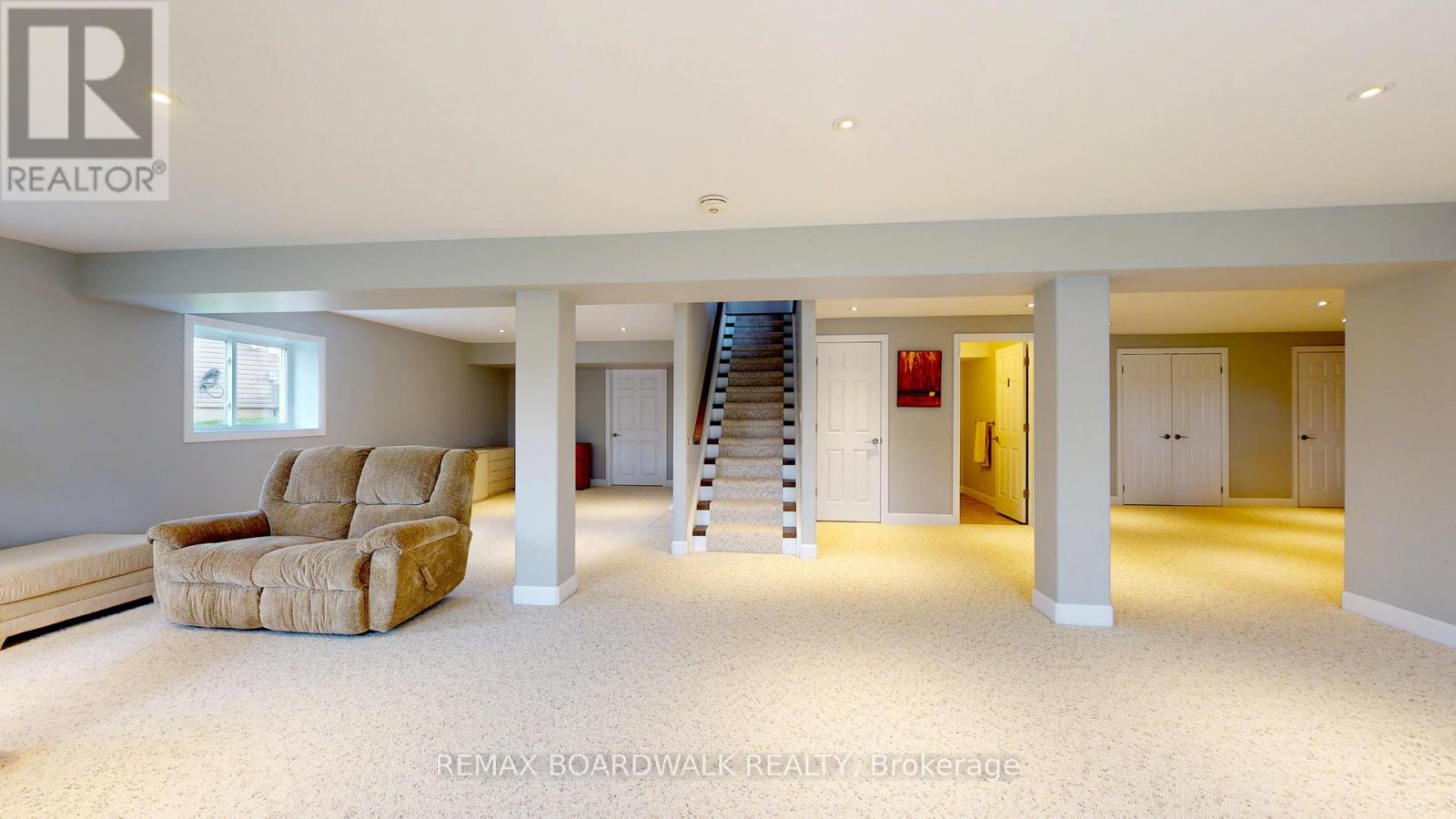 19 DONALDSON COURT — photo 26