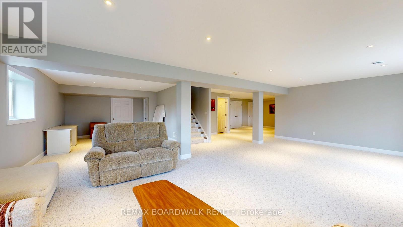 19 DONALDSON COURT — photo 27