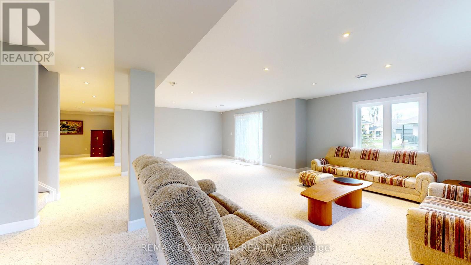 19 DONALDSON COURT — photo 28